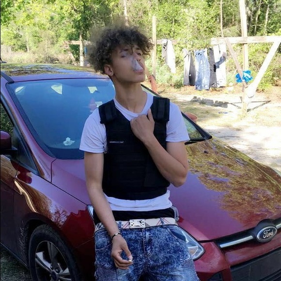 Meet your Posher, Jordan - Picture 2 of 2